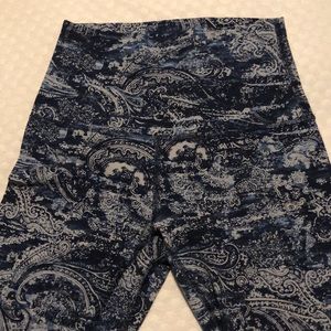 Lululemon Align, size2, Blue and white paisley yoga pants.